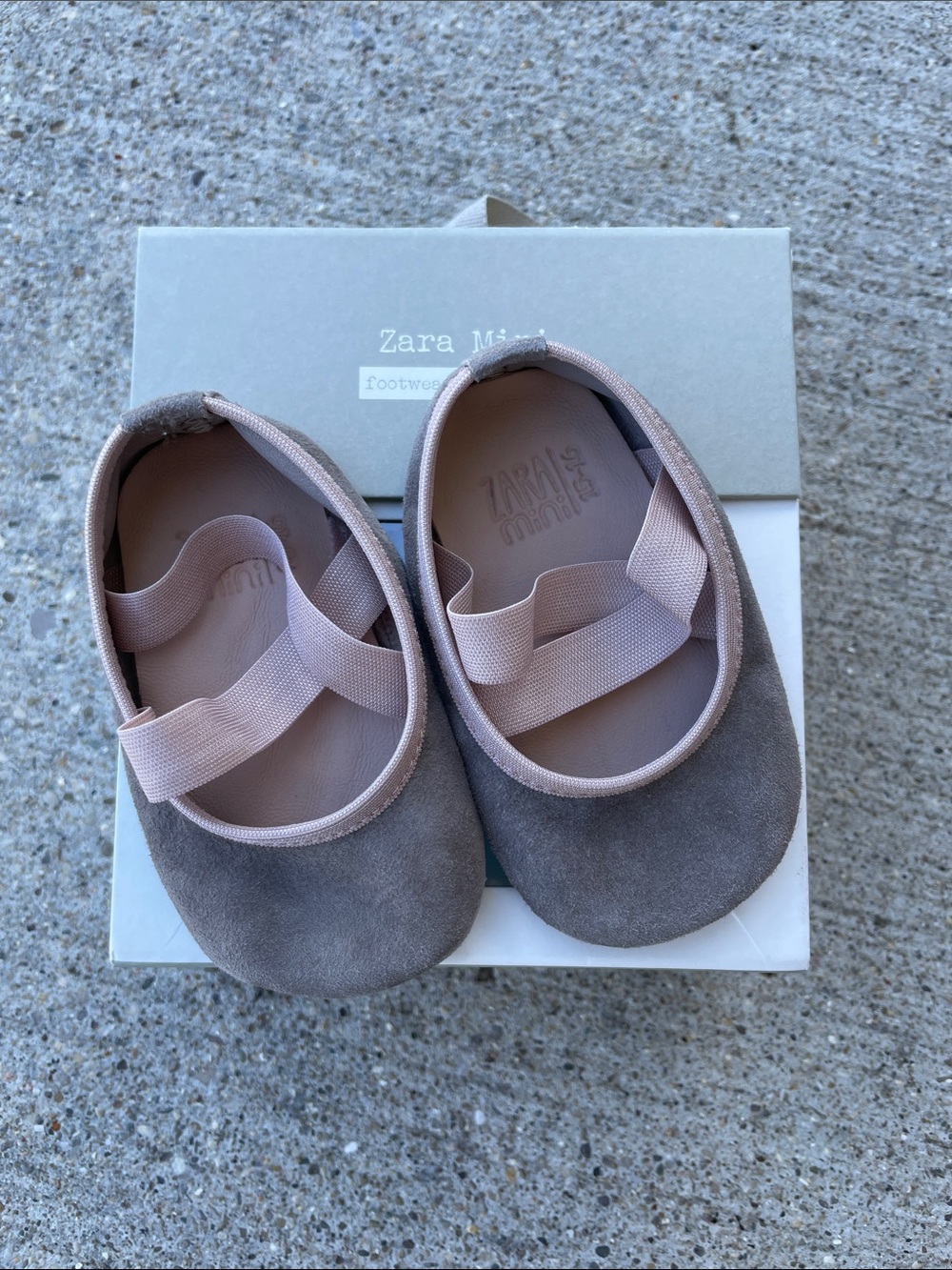 Zara Minis baby girls Mary Jane criss cross shoes mocha pink 3-6 mo
